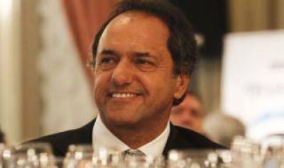 Elecciones 2015: Scioli desembarca en C�rdoba con abultada agenda
