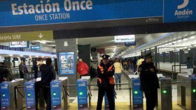 Los trenes de la l�nea Sarmiento funcionan con demoras de hasta 40 minutos