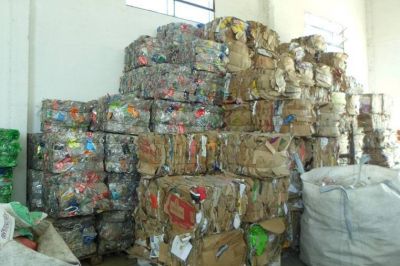 En un a�o, recuperaron 75.000 kilos de residuos en la planta de Oro Verde