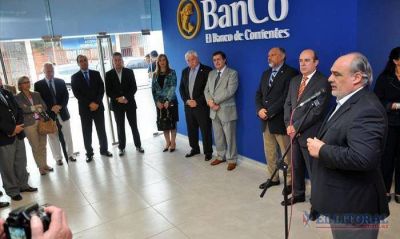 Con millonaria inversi�n provincial, el Banco de Corrientes inaugur� nuevo centro de pago