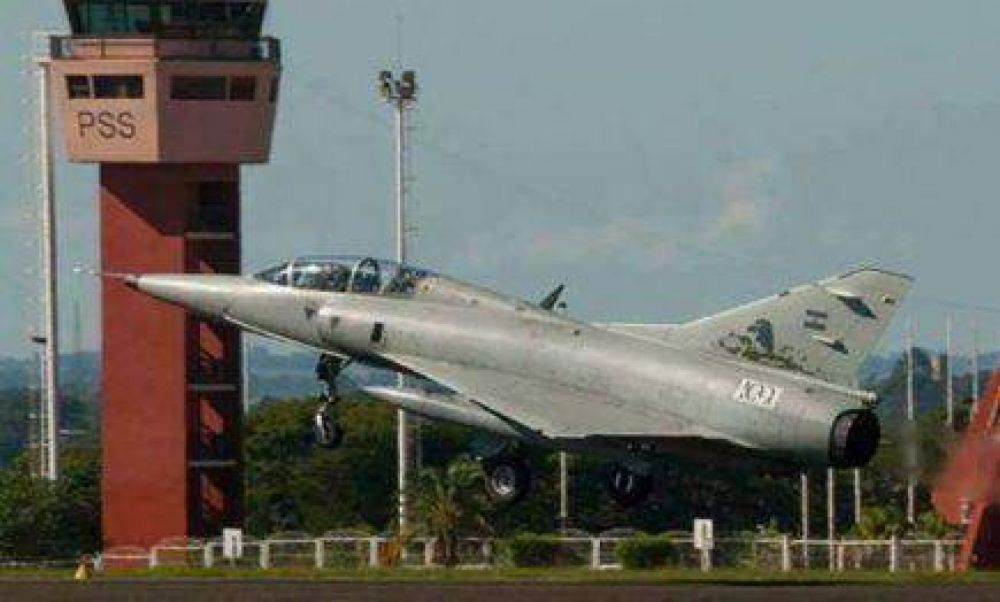 Por primera vez aterrizaron en el aeropuerto de Posadas aviones de Mirage