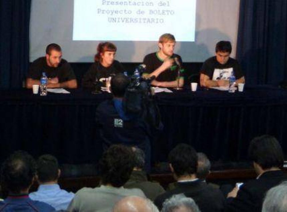 La Federaci�n Universitaria Marplatense present� su Proyecto de Boleto Universitario