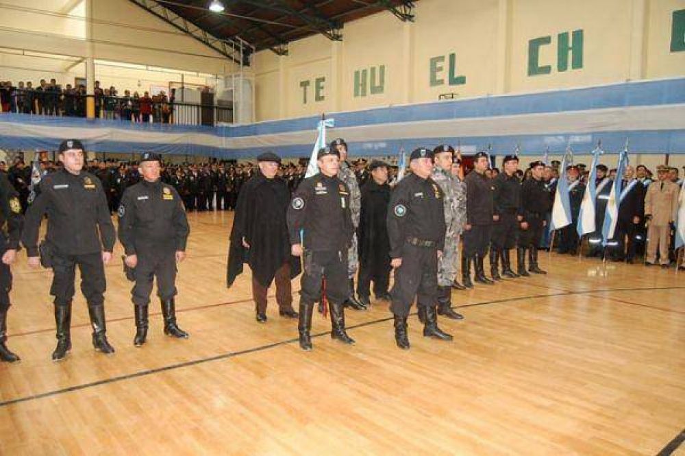 Se realiz� el acto central por el d�a de la Polic�a de Tierra del Fuego