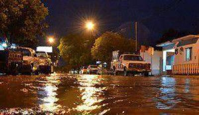 Inundaciones en San Pedro de Jujuy: concejal denuncia que en la localidad existe una enorme falta de obras p�blicas