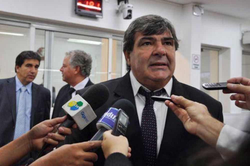 Represi�n a estatales: diputados pedir�n explicaci�n a la ministra C�ceres