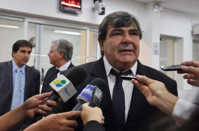 Represi�n a estatales: diputados pedir�n explicaci�n a la ministra C�ceres