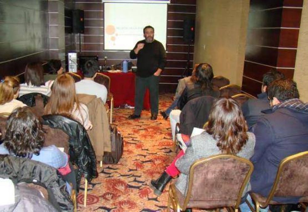 Primer taller del programa de fortalecimiento de radios universitarias