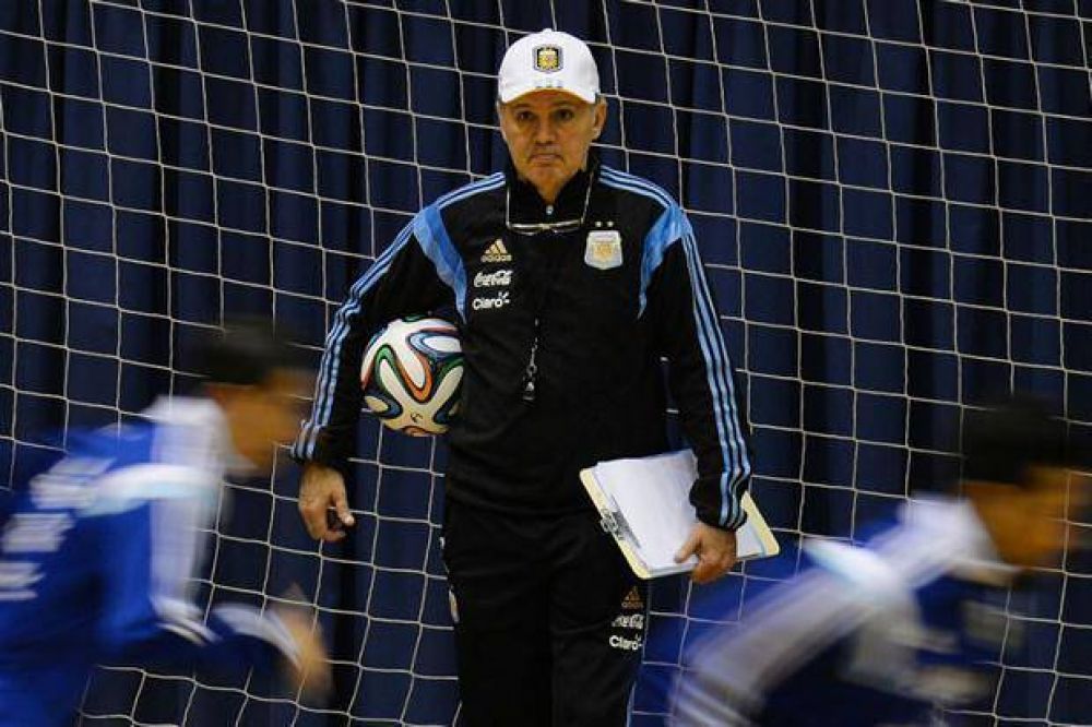 Horas decisivas para la lista de 30 jugadores de Alejandro Sabella para el Mundial Brasil 2014