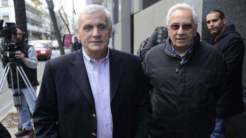 Cal� se diferencia de otros dirigentes: 