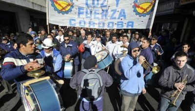 Epec: presi�n gremial por m�s personal