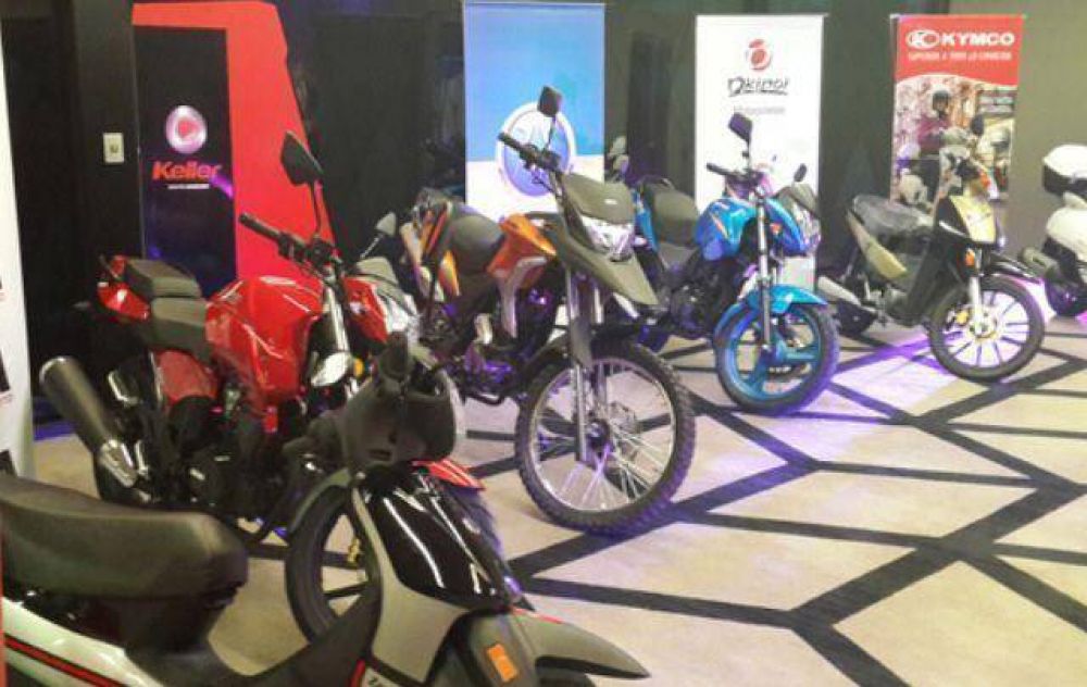De la Sota lanz crditos blandos para la compra de motos