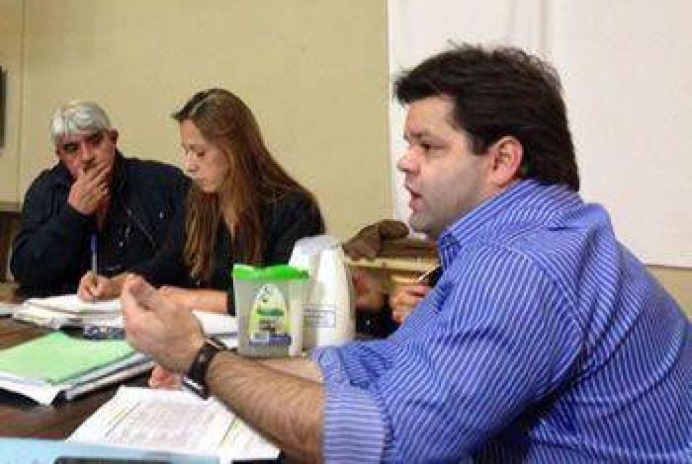 BLASIOTTO PARTICIPO DE LA REUNI�N DE LA COMISI�N DE SEGUIMIENTO DE LA EMERGENCIA H�DRICA
