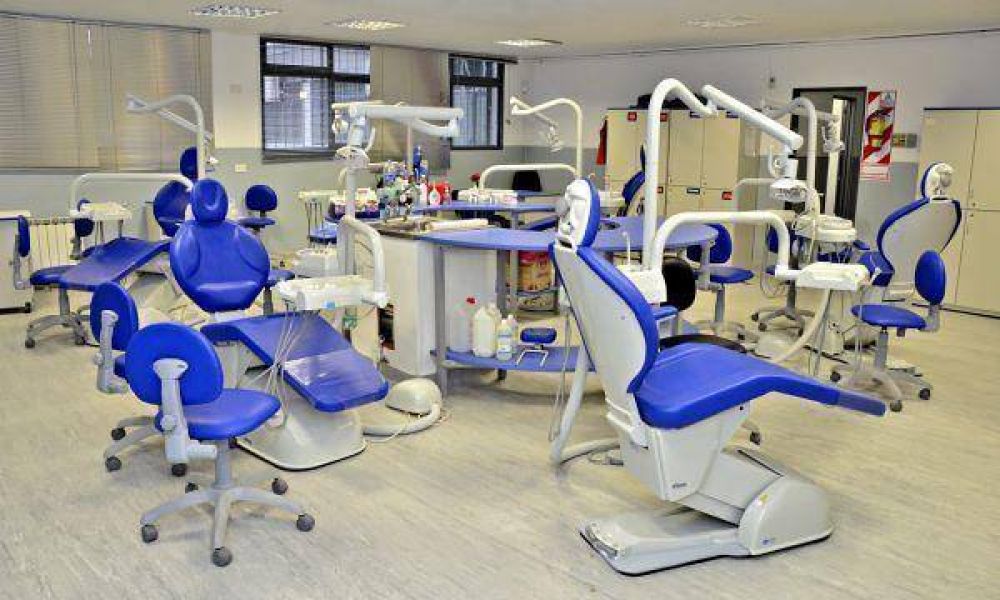 San Fernando incorpor� profesionales al servicio de odontolog�a infantil