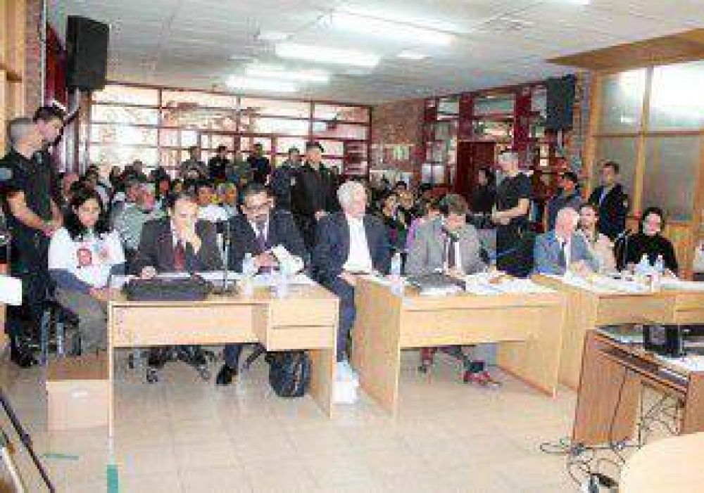 Fiscal�a y querella aseguraron que Fern�ndez minti� 