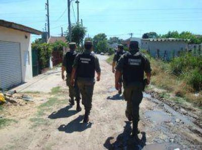 Ediles autorizaron a los gendarmes a quedarse m�s tiempo en la ciudad
