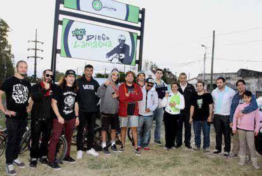Ferraresi inaugur� una pista para �Bikers� en Wilde