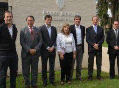 Dura�ona y el Ministro Casal inauguraron la Ayudant�a Fiscal en Areco