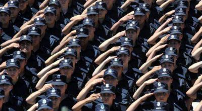 �Mar del Plata deber�a contar con al menos cuatro mil agentes de seguridad�