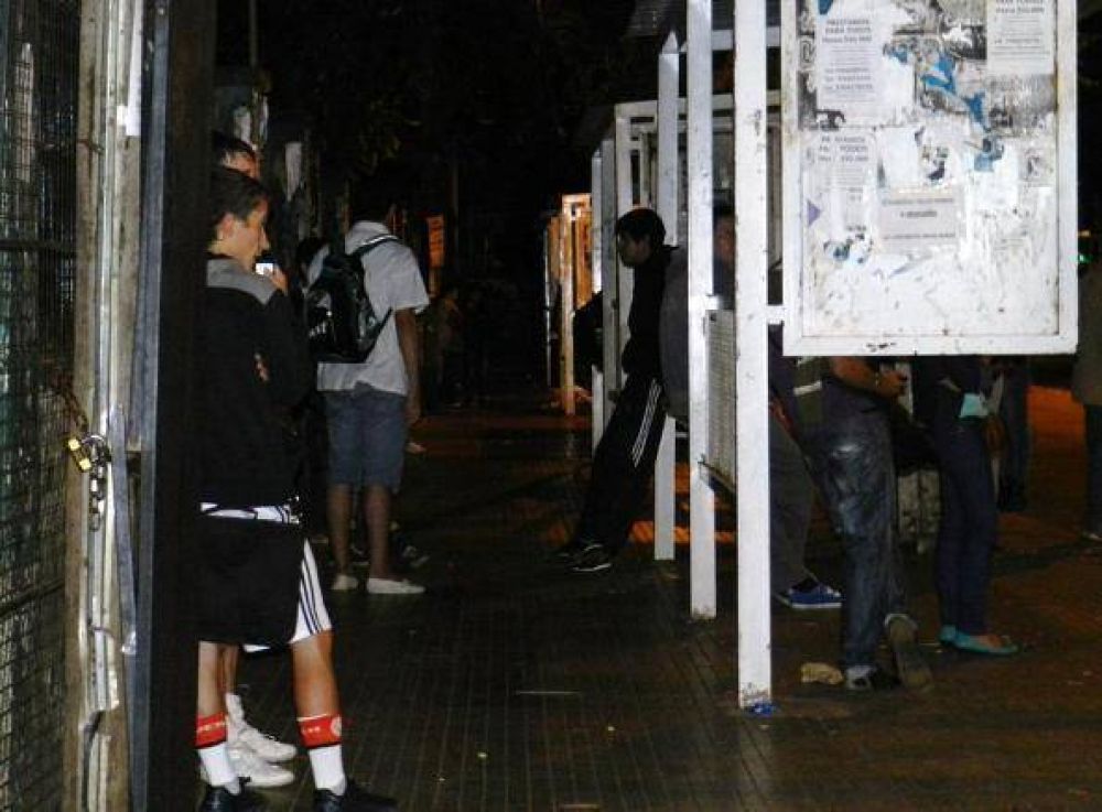 Pasaron a un cuarto intermedio por el conflicto de choferes