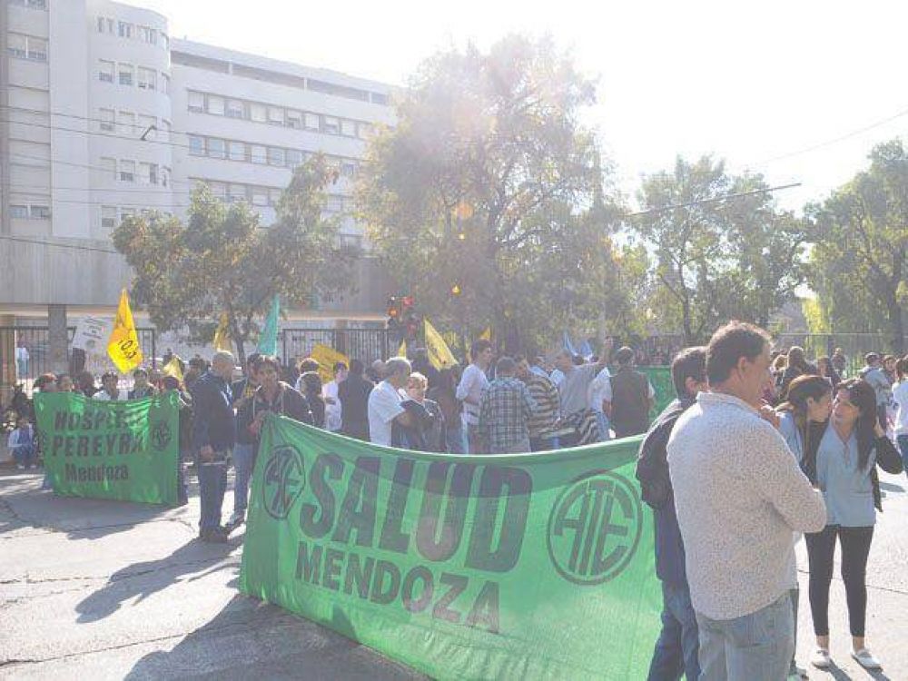 Salud: ahora la pelea es por los pacientes que quedaron sin atender durante los 22 d�as de huelga