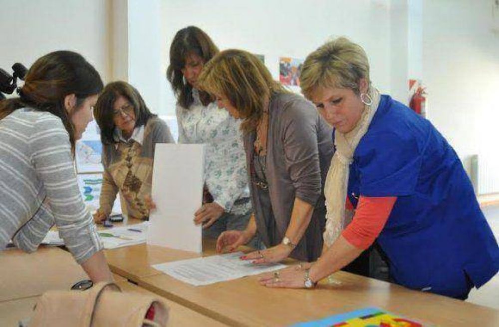 Inauguran la Sala de Situaci�n de Salud