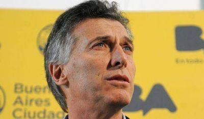 Macri celebr� que lleguen los bares a las plazas