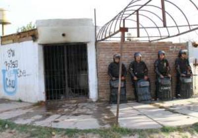 Crimen del menor: queman la casa de un sospechoso