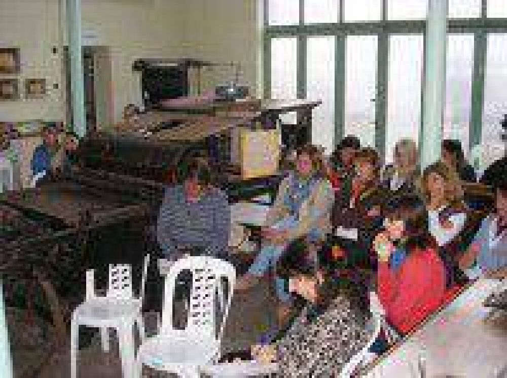 Se realiz� el primer encuentro del seminario de Historia Rural