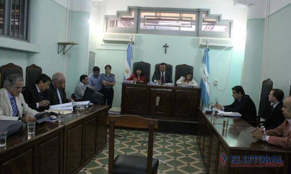 Arranc� el juicio por la masacre del San Benito y Gast�n se abstuvo de declarar