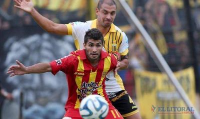 Boca Unidos regres� a su peor versi�n y cay� como visitante de Almirante Brown
