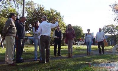 Adicciones: recorrieron terreno para el Centro de Prevenci�n