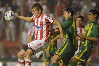 Uni�n - Aldosivi: punto y aparte en el 