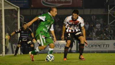 Sportivo le gan� a Patronato y mantiene la ilusi�n de quedarse en la B Nacional