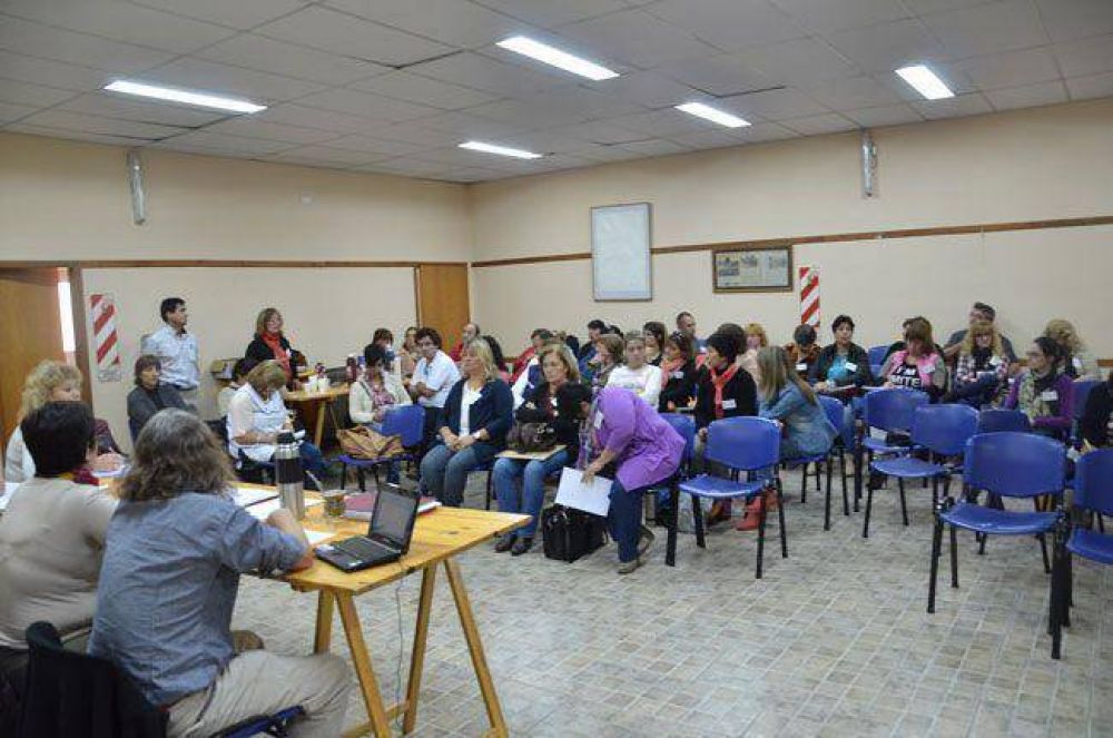 El Congreso de la UTELPa decidi� sumarse al paro de 48 horas con la Intersindical