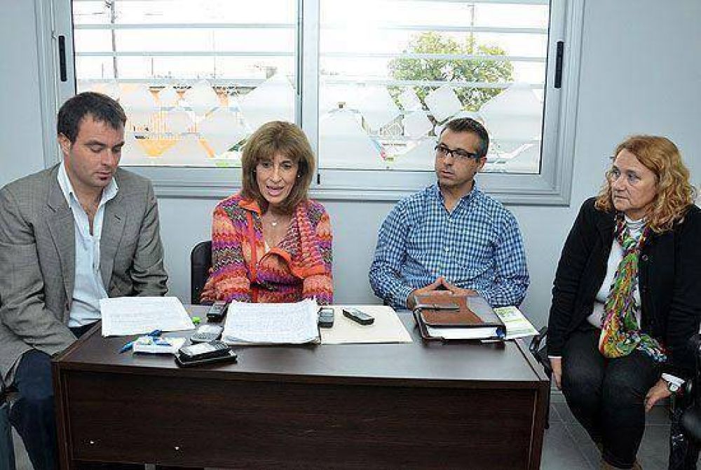 Descentralizar�n el Centro de Relaciones Vecinales