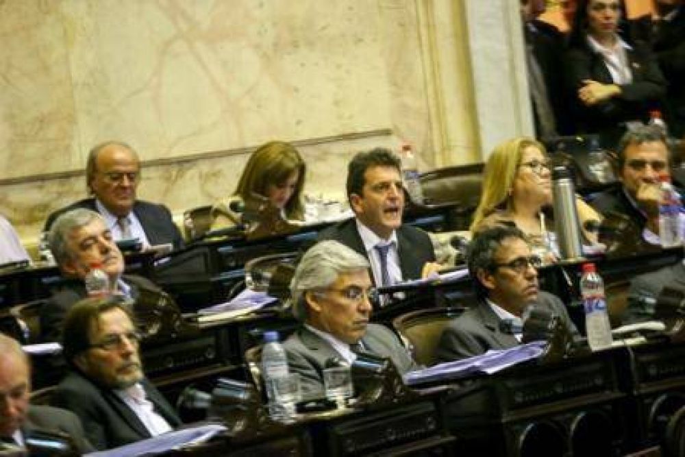 Massa: �Es imprescindible bajar la presi�n tributaria que genera el impuesto a las ganancias� 