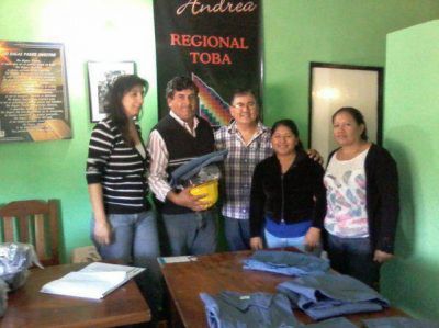 Capacitan en construcci�n a abor�genes de Castelli