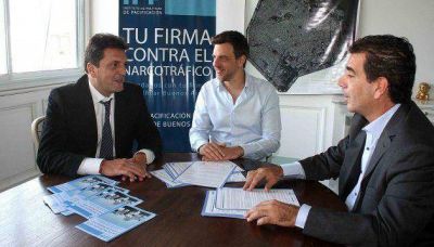 Massa, Kravetz y Ritondo, juntos por la pacificaci�n de villas