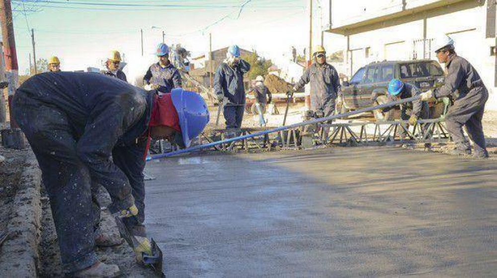 Supervisan los cuatro frentes del plan de pavimentaci�n