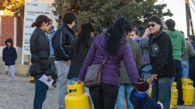 Surgas vende s�lo 350 garrafas diarias y culpa del faltante a las petroleras