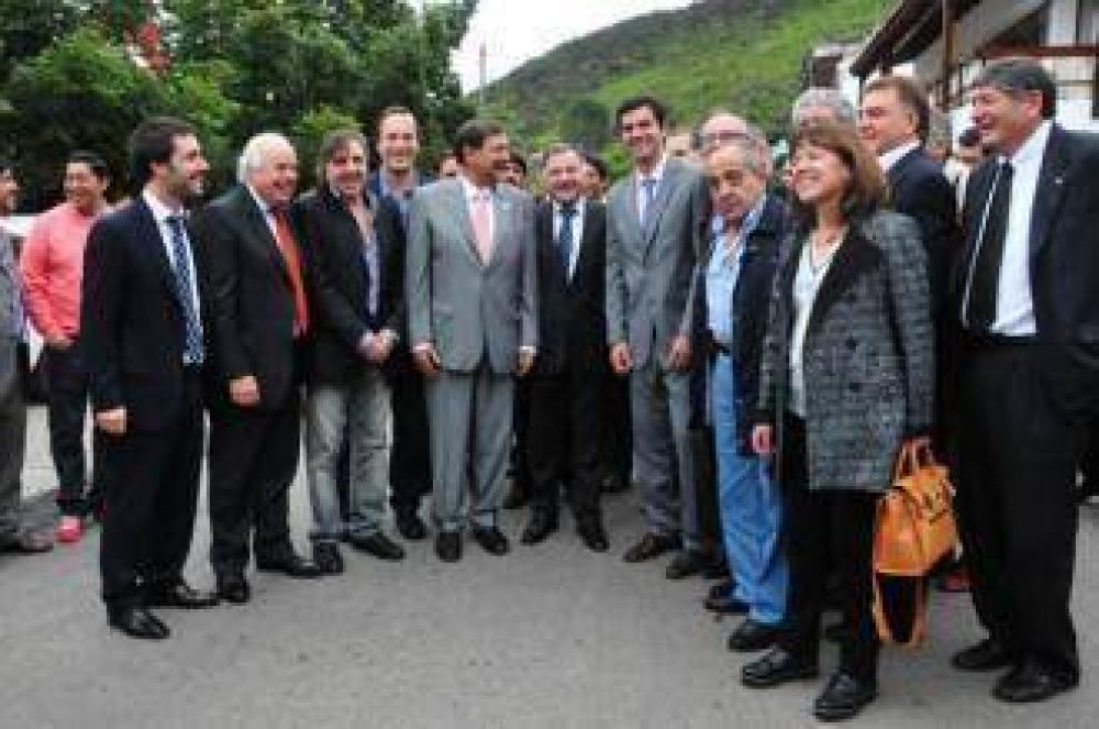 Importante encuentro de la Federaci�n Argentina de Municipios