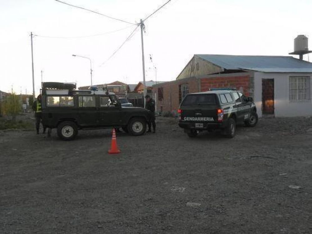 Tres sujetos siguen detenidos en Las Heras por tr�fico de droga