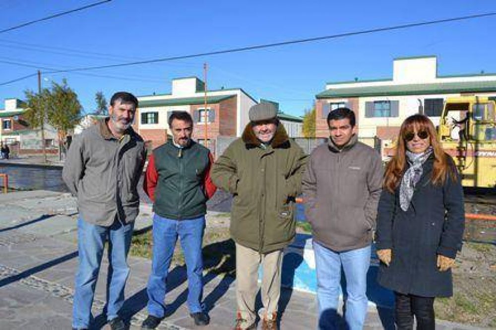 Arranc� una nueva etapa de repavimentaci�n de calles en Pico Truncado