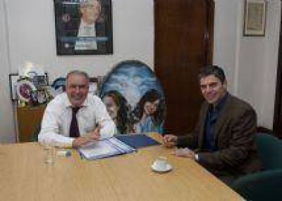 Tucum�n: Silman gestiona ante L�pez proyectos para Alderetes