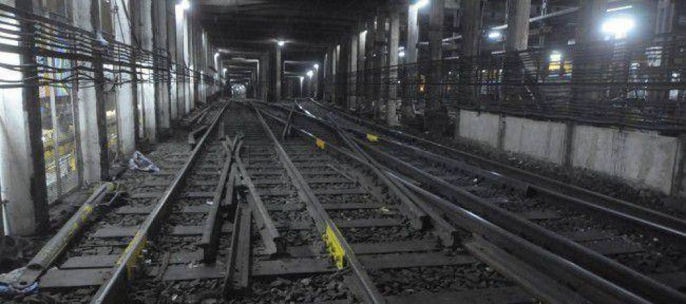 Subte: se derrumb mampostera en el tnel de la lnea C
