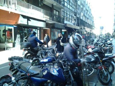 El Gobierno de la Ciudad no cumple con las promesas al peat�n en Microcentro