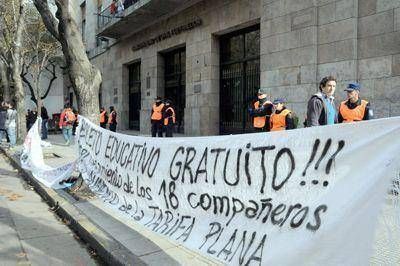 Concejales se comprometieron a tratar el boleto universitario que pide la FUM