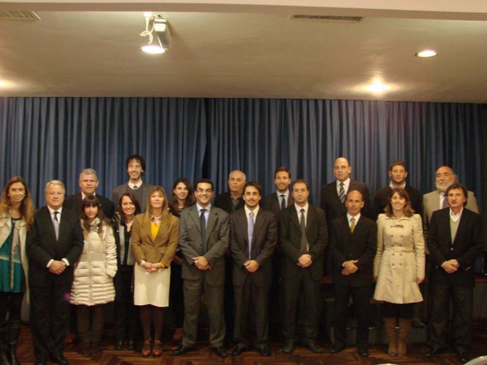 El Colegio de Abogados renueva sus autoridades; Fabi�n Portillo preside la lista �Celeste Renovaci�n�