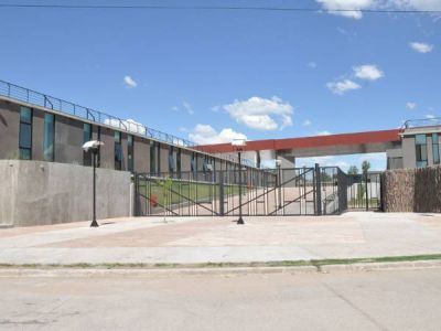 Un joven de 22 a�os logr� la supresi�n del apellido paterno