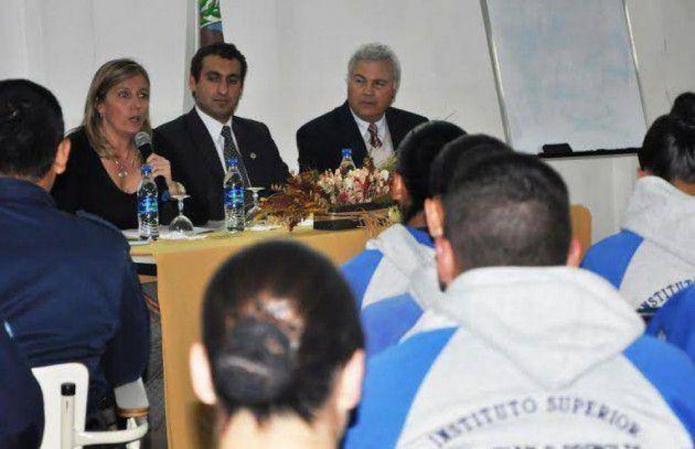 �La Autopista de la Informaci�n garantiza a los  sanluise�os el acceso al conocimiento�